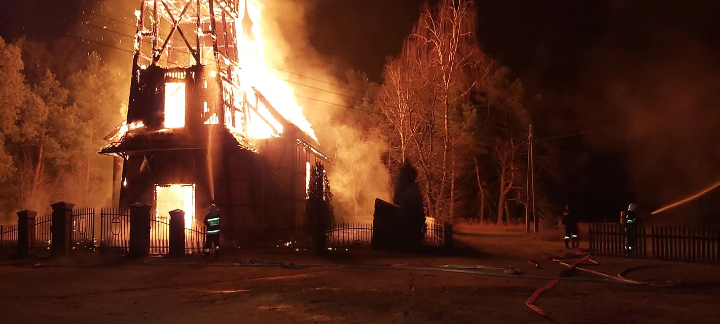 Pożar kościoła w Kasparusie fot. OSP Osiek