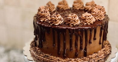 Jak udekorować tort, żeby był estetycznie wyglancowany?